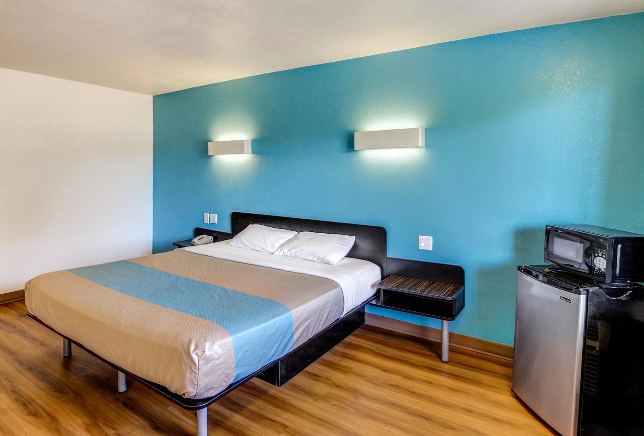 Motel 6 Waco - Lacy Lakeview Bellmead Exterior foto